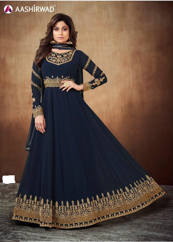 fabindia party wear dresses There are certain attire that impart a SUBLIME feeling the moment you touch and feel them. This beautiful Kurta from Fabindia's Rajwada collection is one such work of fine and sublime craftsmanship